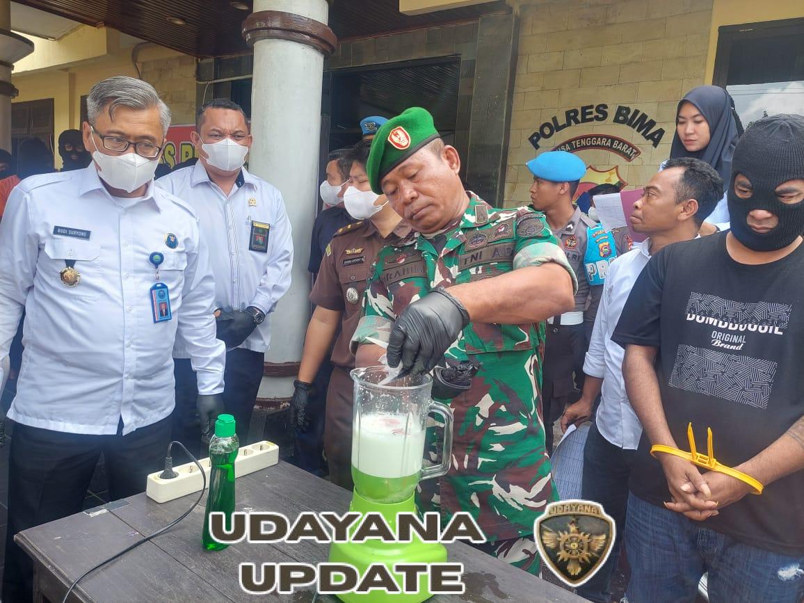 Kapolres Bima Pimpin Pemusnahan Barang Bukti Narkotika dan Miras Hasil Operasi Antik Rinjani