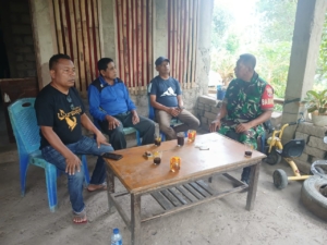 Babinsa Koramil 1602-02/Wolowaru Laksanakan Komsos dan Pamwil di Kelurahan Wolojita