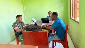 Babinsa Koramil 1602-04/Maurole Laksanakan Pamwil, Puldata, dan Komsos di Desa Loboniki