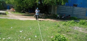 Babinsa Koramil 1627-01/Ba’a Laksanakan Pengukuran Titik KDKM di Kelurahan Mokdale