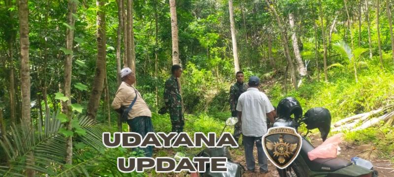 Babinsa Koramil 1602-01/Ende Pantau Lokasi Pembangunan Koperasi Desa di Raporendu