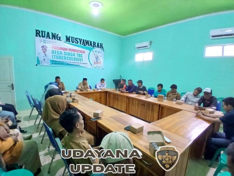 Babinsa Desa Sermong Hadiri Rapat Pembentukan Desa Siaga TBC di Kecamatan Taliwang