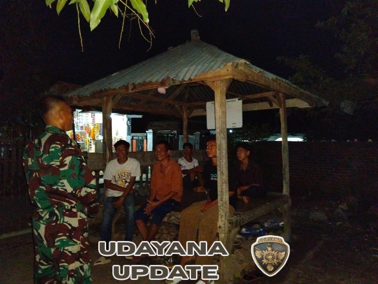 Babinsa Koramil Pekat Kontrol Ronda Malam Warga di Dusun Oi Ua