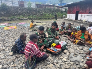 Free Medical Care Satgas Yonif 743/PSY Hadirkan Senyum dan Harapan bagi Masyarakat Papua