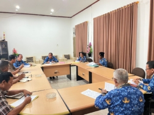 Pjs.Pasi Intel Kodim 1601/Sumba Timur Hadiri Rapat Koordinasi Pemantauan Orang Asing dan TKA