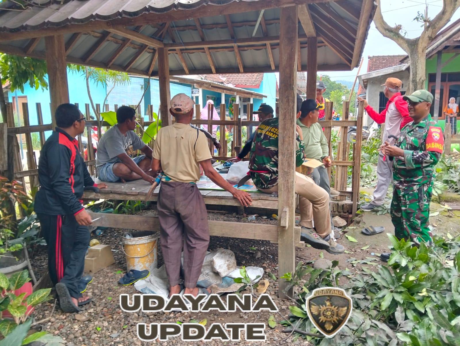 Koptu Agus Darmawan Laksanakan Komsos dan Patroli Wilayah di Desa Goa