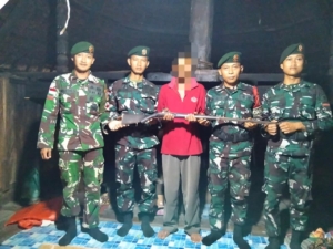 Bangun Kepercayaan Masyarakat, Pos Ailala Amankan Senjata Laras Panjang