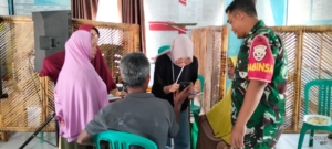 Babinsa Koramil Seteluk Hadiri Pelatihan Digitalisasi UMKM Program Mastercard Strive di Desa Seran