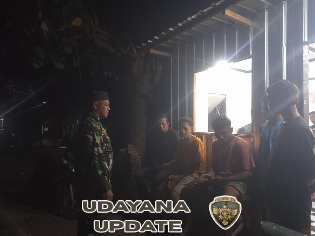 Patroli Siskamling Gabungan, Koramil 1608-04/Woha Pastikan Wilayah Aman dan Kondusif