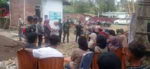 Perkuat Ketertiban Warga, Babinsa Desa Bara Laksanakan Komsos Bersama Tim BGN