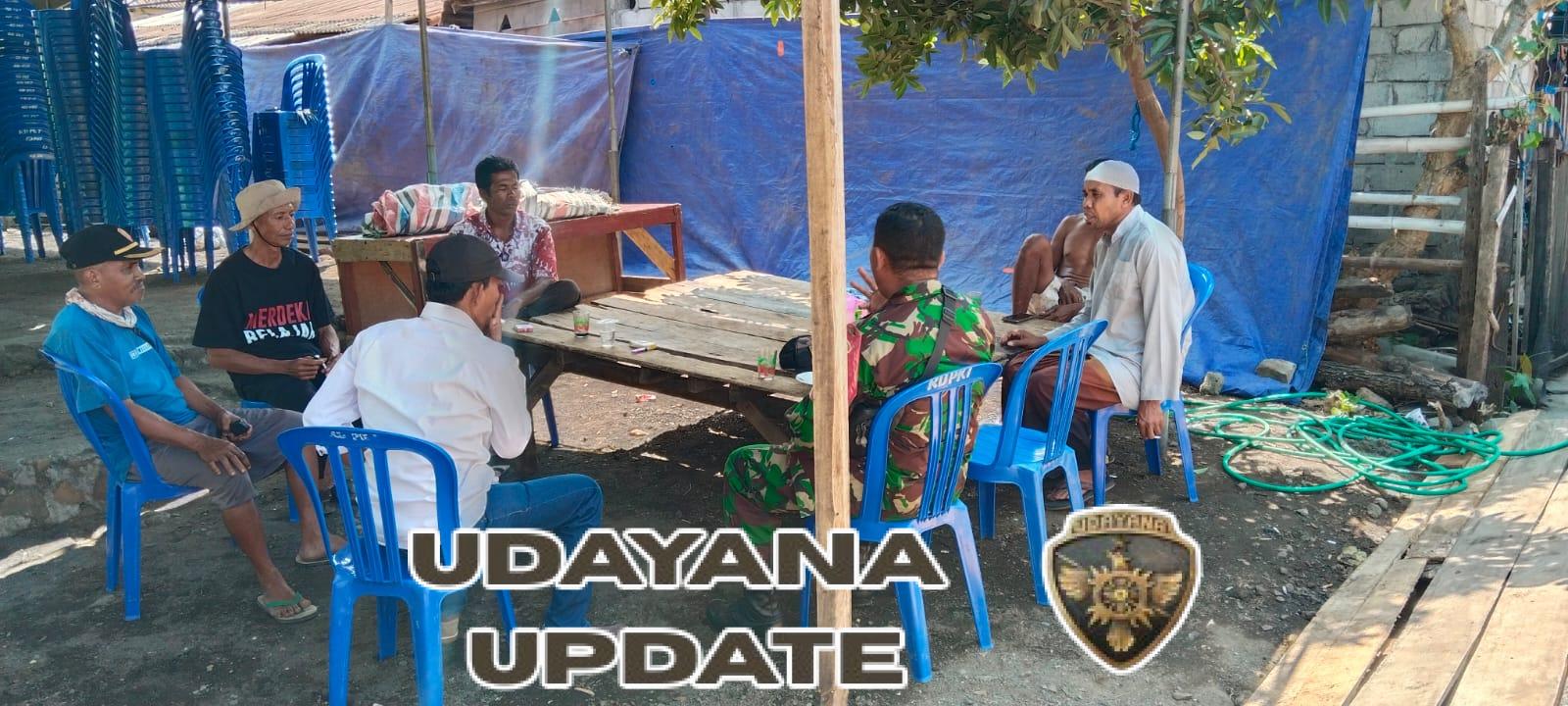 Babinsa Koramil 1614-05/Pekat Laksanakan Komsos Bersama Warga Desa Pekat