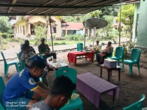 TNI Hadir di Tengah Warga, Babinsa Nangapanda Jaga Kamtibmas Desa Ndorurea 1