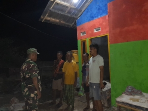 Babinsa Koramil 1608-02/Bolo Aktif Ronda Malam, Perkuat Keamanan Lingkungan