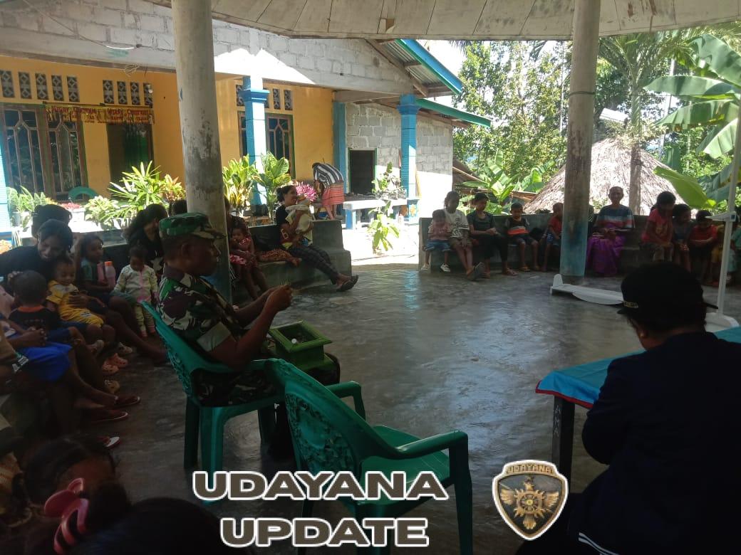 Babinsa Koramil Amanatun Utara Turut Pantau Penimbangan Balita di Posyandu Kuafeu