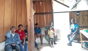 Jaga Kondusivitas Desa, Babinsa Koramil Aesesa Aktif Monitoring Wilayah Binaan