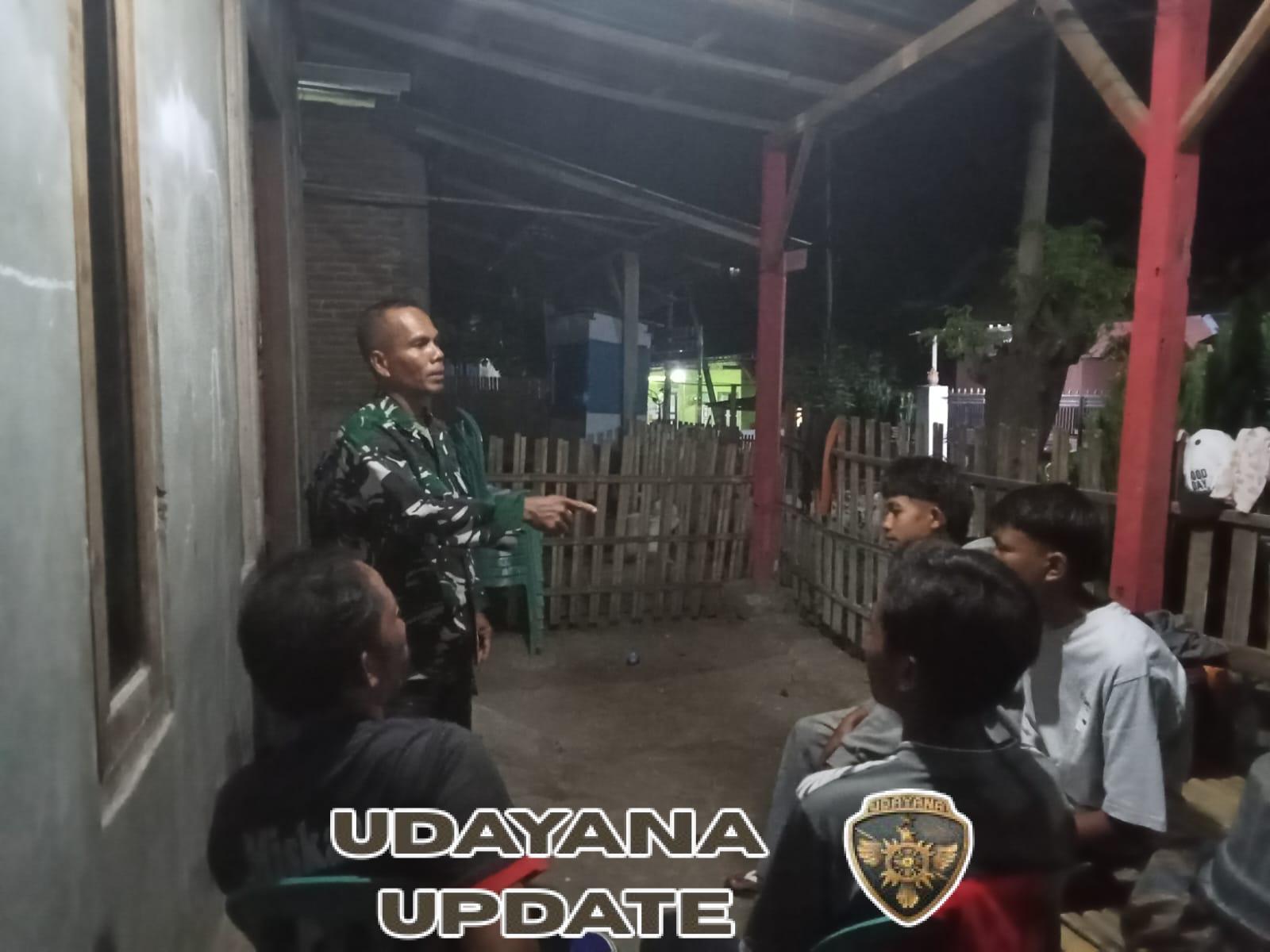 Jaga Lingkungan Tetap Kondusif, Babinsa Bolo Aktif Laksanakan Patroli dan Ronda Malam