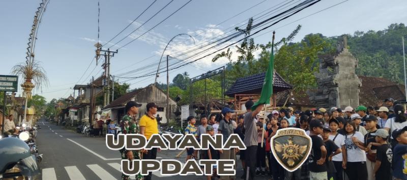 Aparat TNI Polri Di Desa Selisihan Kawal  Semarak HUT STT Ke 16 Yowana Santi Desa Selisihan Dan Hari Ibu ke 97