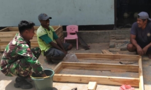 Wujud Kepedulian TNI, Babinsa Bagang Sambangi Warga Binaan