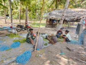 Pererat Hubungan dengan Warga, Babinsa Desa Bana Gelar Komsos
