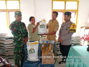 Pendampingan Babinsa, Bantuan Pangan Disalurkan kepada Warga Desa Lante