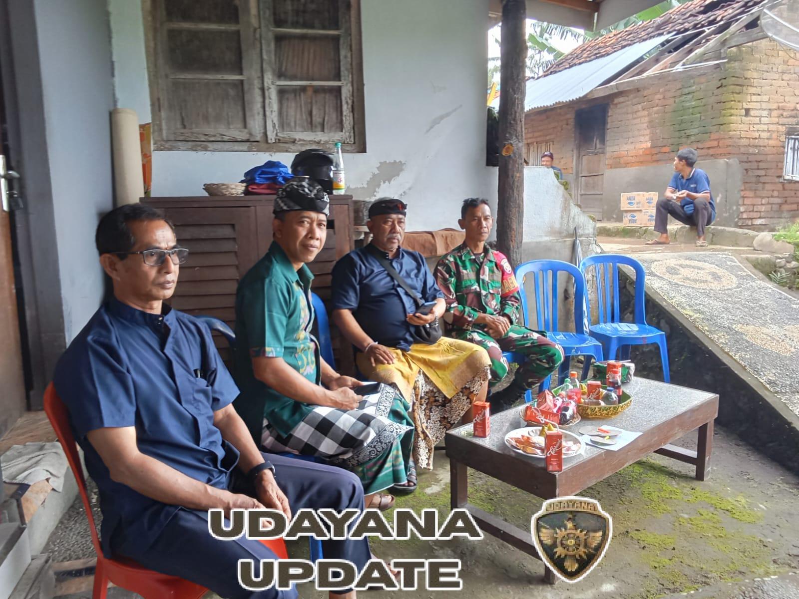 Babinsa Desa Bontihing Hadir dalam pegamanan ibadah umat Kristiani dalam menyambut natal tahu 2025.