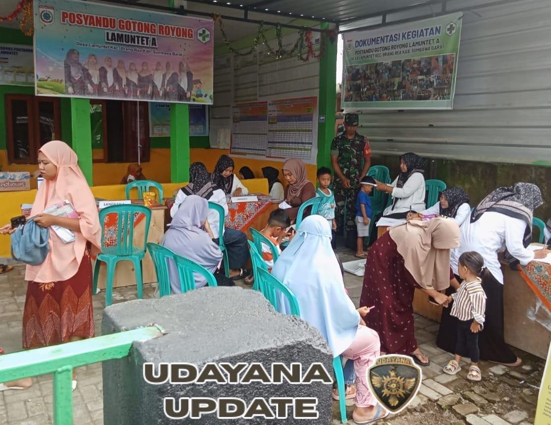 Babinsa Lamontet Dampingi Pelayanan Posyandu Gotong Royong untuk Cegah Stunting