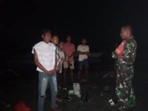 Patroli Babinsa Desa Kangga Perkuat Gotong Royong dan Keamanan Lingkungan