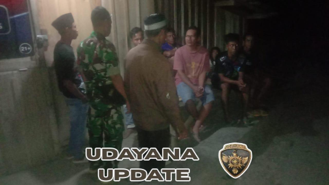 Patroli Siskamling Babinsa Tetap Kokoh Hadirkan Keamanan dan Ketertiban di Wilayah Donggo