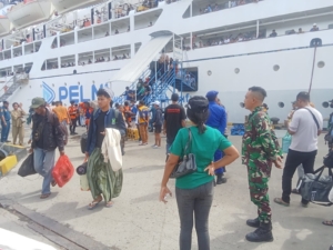 Dukung Kelancaran Nataru, Kodim 1603/Sikka Perkuat Pengamanan di Pelabuhan L. Say Maumere