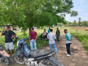Serma Bambang Sutrisno Pantau Keamanan dan Lakukan Pamwil Bersama Warga Desa Kebirangga