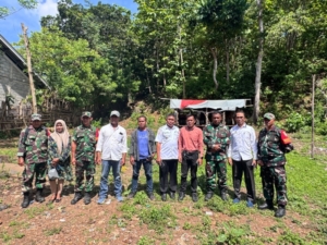 Wadan Ramil 1608-07/Monta Pimpin Pengukuran Lahan Koperasi Merah Putih di Parado Rato