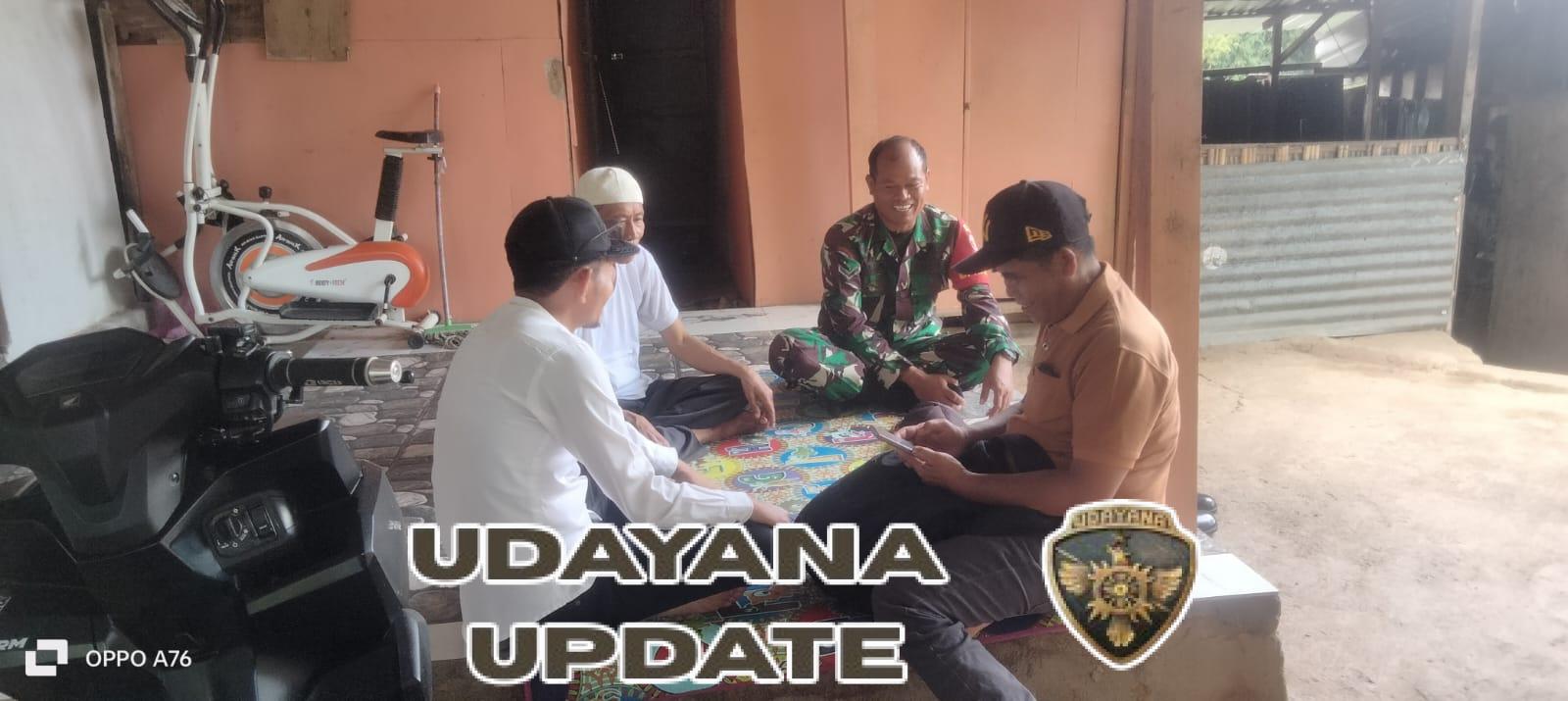 Perkuat Kamtibmas Babinsa Taliwang Laksanakan Komsos Bersama Warga