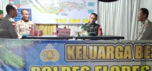Dandim 1624/Flotim Bersama Kapolres Flotim Pantau Situasi Malam Natal di Kota Larantuka