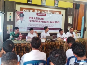 Babinsa Hadiri Pelatihan Petugas Pendataan Satu Data Desa Indonesia di Sapugara Bree