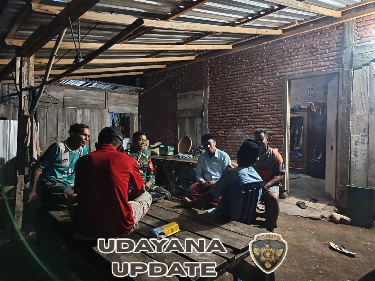 Sertu Firmansyah Ingatkan Warga Riwo Waspada Saat Berkendara Malam Hari