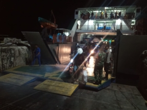 Babinsa Koramil 1627-02 Pantai Baru Laksanakan Pengamanan Kedatangan KM Garda Maritim 3