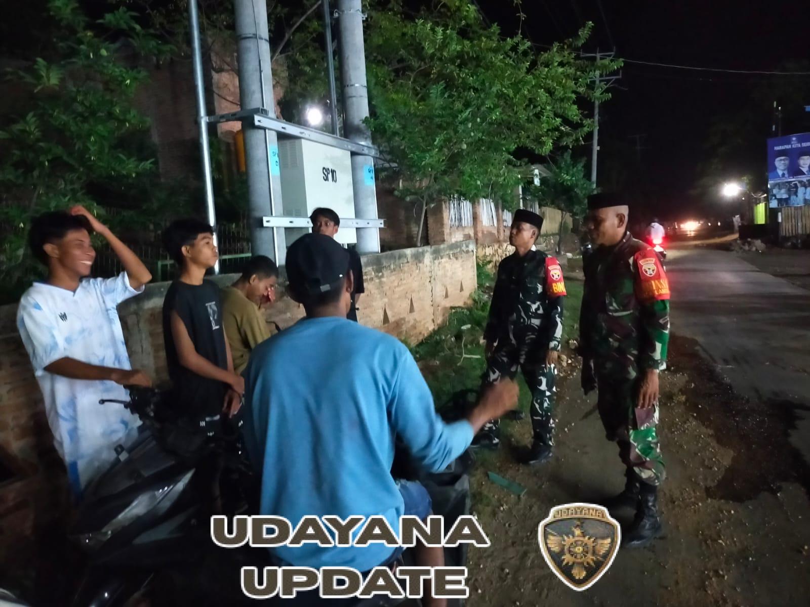 Meningkatkan Keamanan, Koramil 1608-03/Sape Gelar Patroli Siskamling di Kecamatan Sape dan Lambu