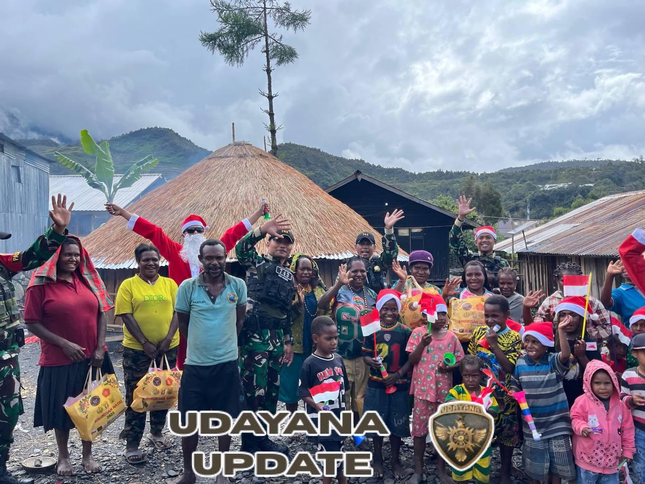 Satgas Yonif 743/PSY Ubah Mobil Dinas Jadi Mobil Natal Penuh Kasih Bawa Damai Dan Sukacita Di Papua Sambut Natal 2025
