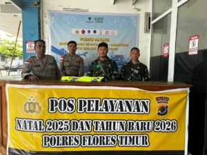 Dukung Kelancaran Nataru, Babinsa Larantuka Siaga di Bandara Gewayantana