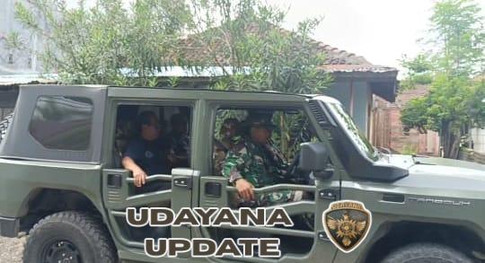 Danramil 1608-02/Bolo Bersama Muspika dan Polsek Gelar Patroli dengan Mobil Maung