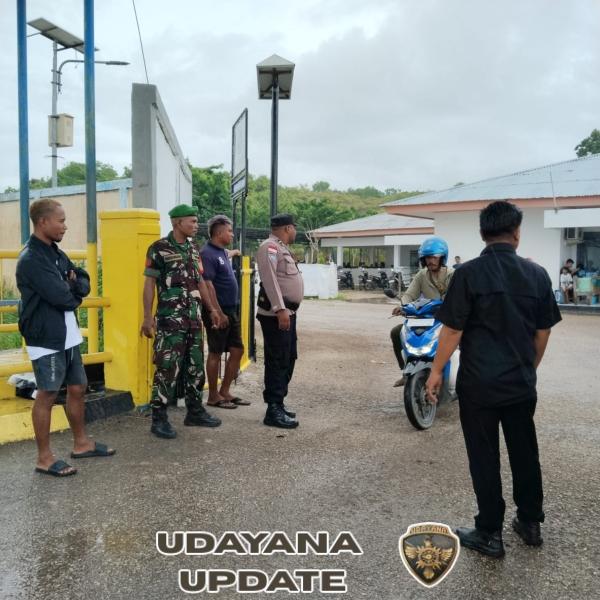 Koramil 1627/02 Pantai Baru Amankan Keberangkatan Kapal Feri Garda Maritim 3