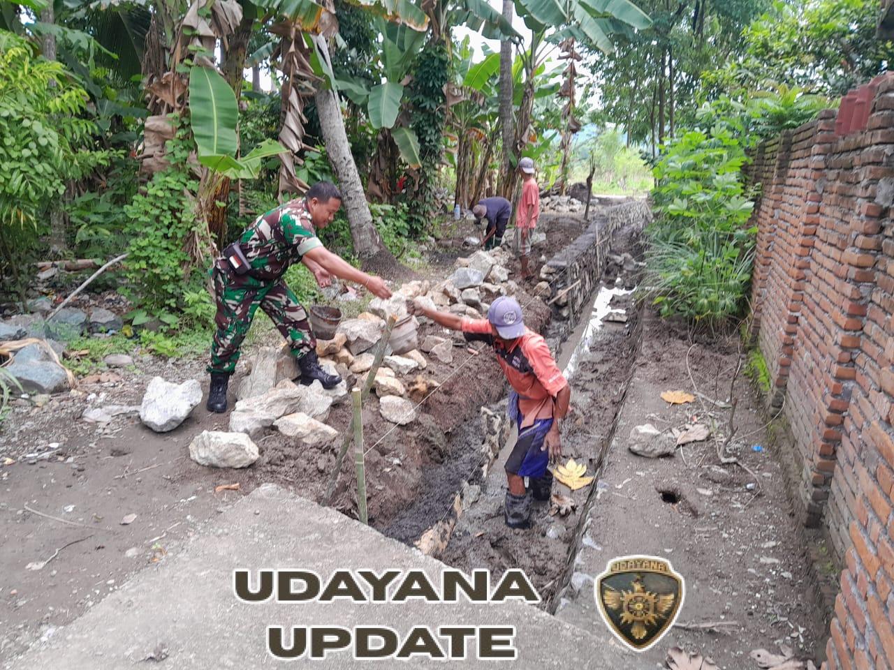 Sinergi Babinsa dan Desa Perkuat Irigasi Pertanian