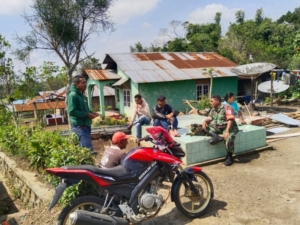 Kopka Edwin D. Pay Tegaskan Pentingnya Keamanan Lingkungan Saat Komsos di Lisekuru