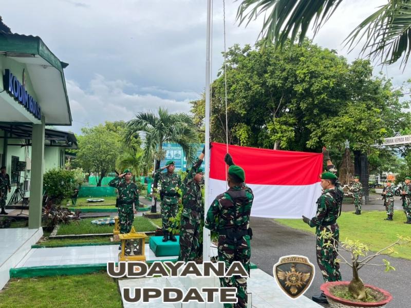 Kodim 1601/Sumba Timur Gelar Upacara Bendera Minggu Terakhir Bulan Desember
