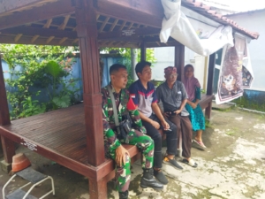 ‎Jelang Tahun Baru, Babinsa Dadap Ajak Kadus dan Tokoh Masyarakat Perkuat Kamtibmas