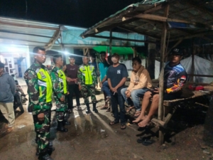 Patroli Malam Koramil 1608-01 Rasanae Ajak Warga Lawan Narkoba dan Miras