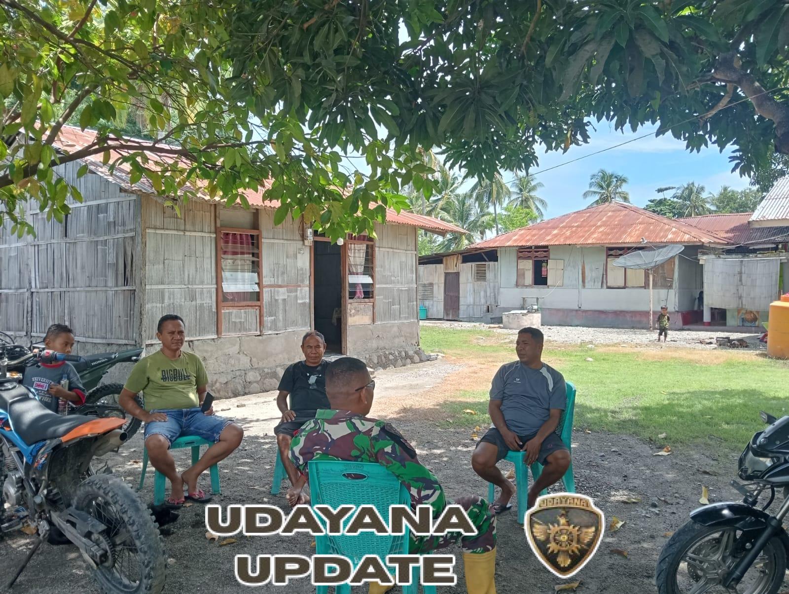 Ciptakan Rasa Aman, Babinsa Desa Mausambi Laksanakan Pamwil Bersama Warga