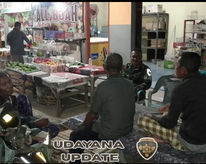 Personel Piket Koramil Jereweh Gelar Patroli Malam di Kecamatan Jereweh