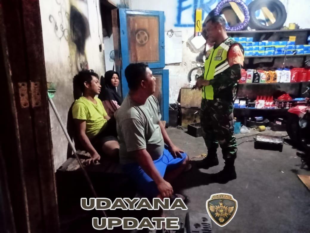 Cegah Gangguan Keamanan, Babinsa Bolo Ronda Malam Bersama Warga