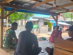 Serka Isyra Laksanakan Komsos untuk Jaga Kamtibmas di Dusun Bolo Baka